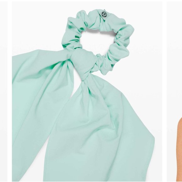 NWT Lululemon Uplifting Scrunchie Flow new with tags! - Picture 3 of 4